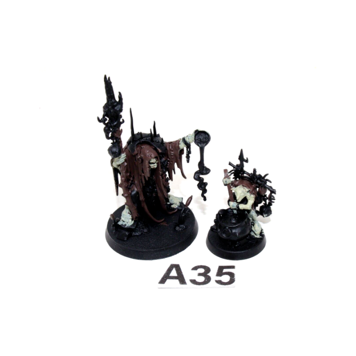 Warhammer Orcs and Goblins Kruelboyz Swampcalla Shaman with Pot-Grot A35