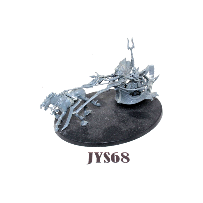Warhammer Dark Elves Scouragerunner Chariot JYS68 - Tistaminis