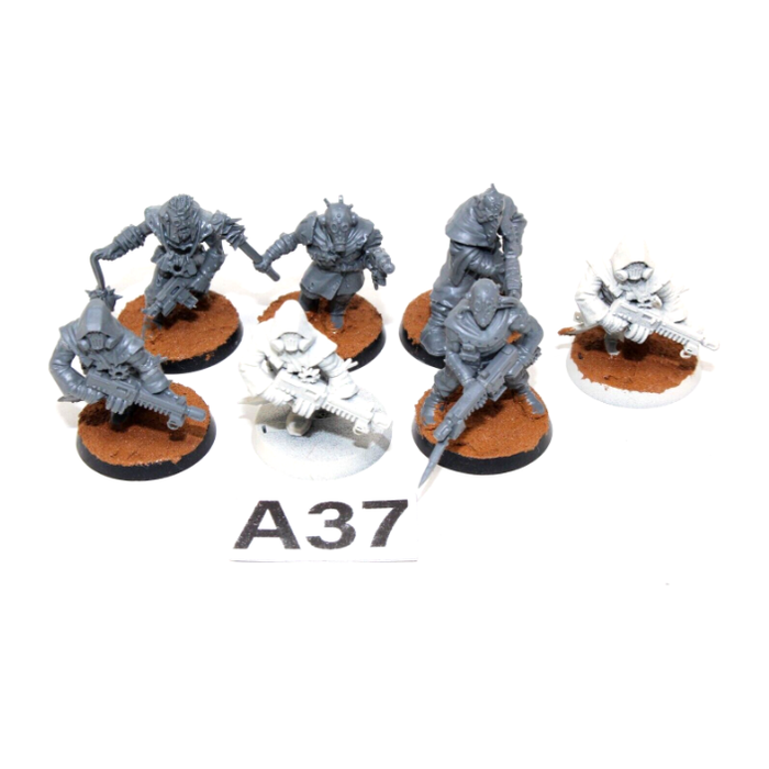 Warhammer Chaos Space Marine Cultists A37