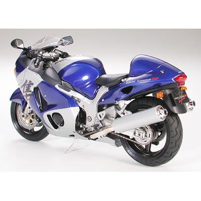 Tamiya TAM14090 SUZUKI GSX 1300R "HAYABUSA" (1/12) New