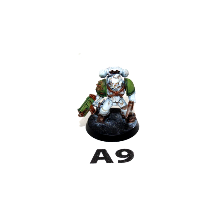 Warhammer Space Marines Lieutenant A9