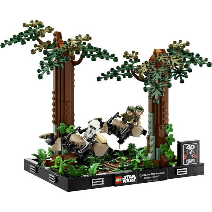 LEGO 75353 Endor™ Speeder Chase Diorama