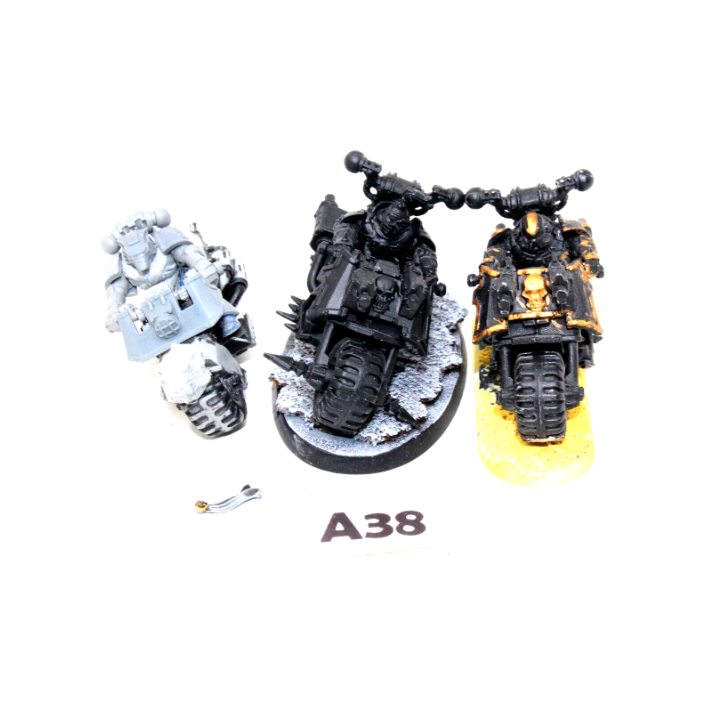 Warhammer Chaos Space Marines Chaos Bikers A38 - Tistaminis