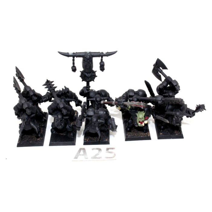 Warhammer Orcs and Goblins Black Orks A25