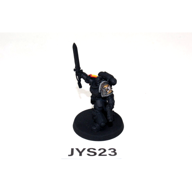 Warhammer Space Marines Primaris Lieutenant JYS23