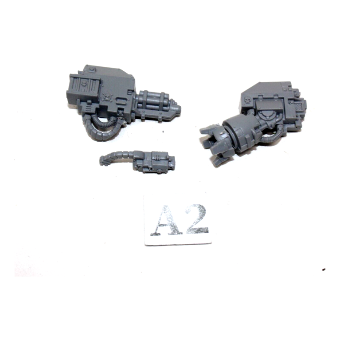 Warhammer Space Marines Dreadnought Arms A2 - Tistaminis