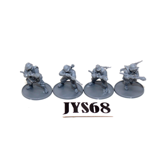 Bolt Action Winter German NCO's with SMGS JYS71 - Tistaminis