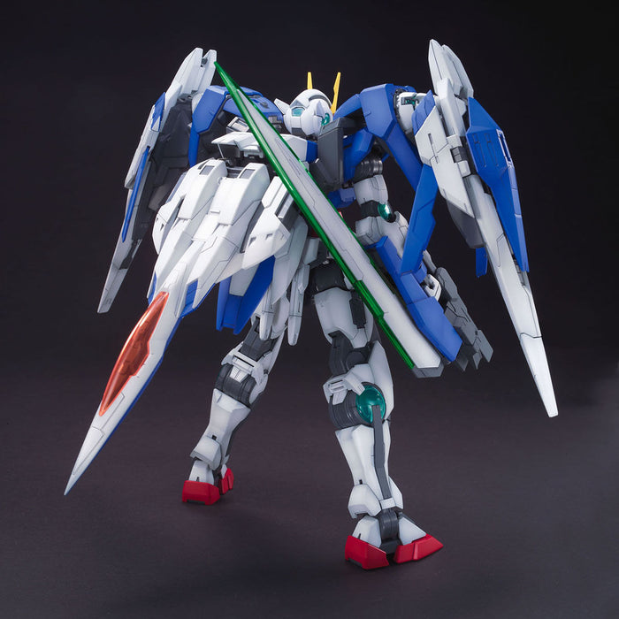 Bandai Gundam MG 1/100 00 Raiser New