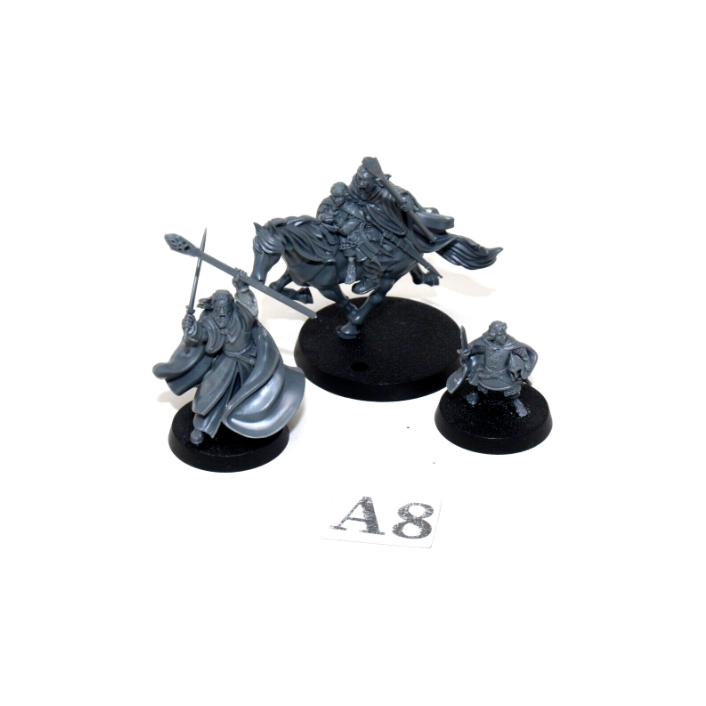 Warhammer Lord of the Rings Gandalf the White and Peregrin Took A8 - Tistaminis
