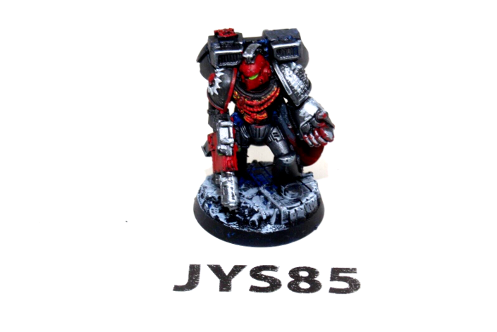 Warhammer Space Marines Captain JYS85