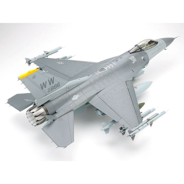 TAM60315 LOCKHEED F-16CJ FIGHTING FALCON (1/32)