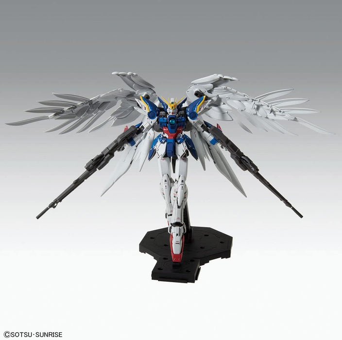 Bandai MG 1/100 Wing Gundam Zero EW Ver.Ka