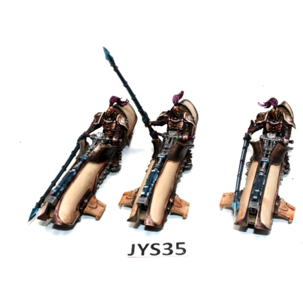 Warhammer Adeptus Custodes Gyrfalcon Jetbikes Well Painted - JYS35 - Tistaminis