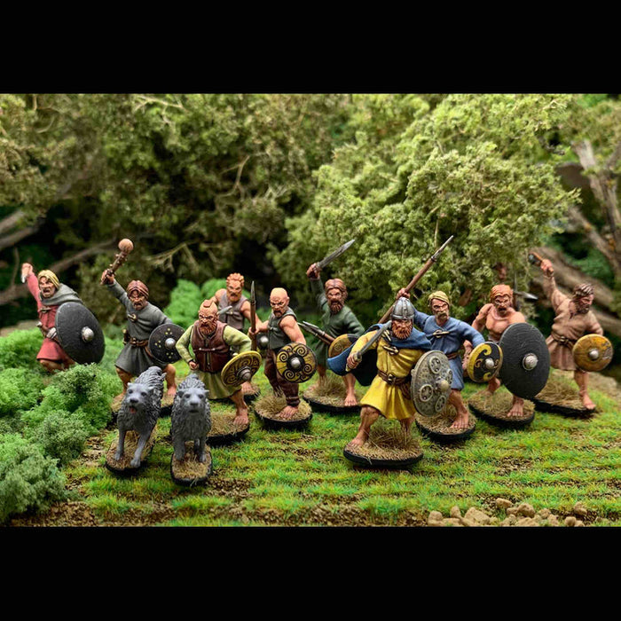 Wargames Atlantic DARK AGE IRISH - 32 Multi-part plastic figures New