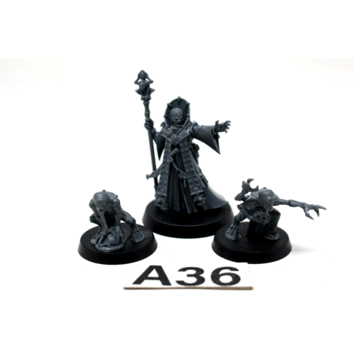 Warhammer Genestealer Cult Magus and Familiars - A36 - Tistaminis