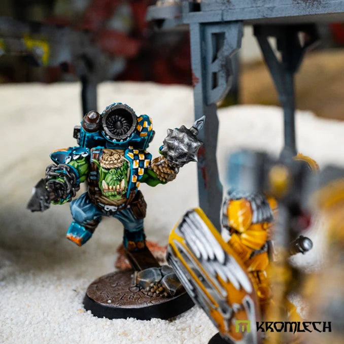 Kromlech Orc Storm Riderz Arms with Explosives (5) New