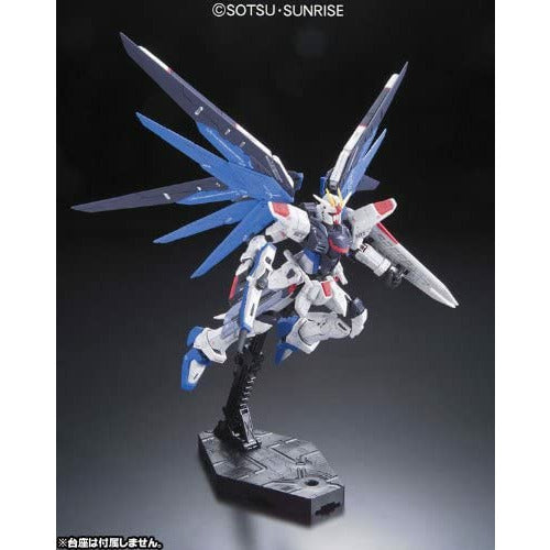 RG 1/144 #05 Freedom Gundam New - Tistaminis