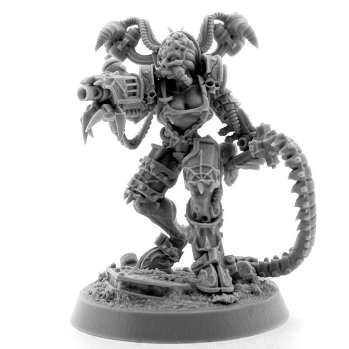 Wargames Exclusive - CHAOS POSSESSED CULTIST WITH WHIP New - TISTA MINIS