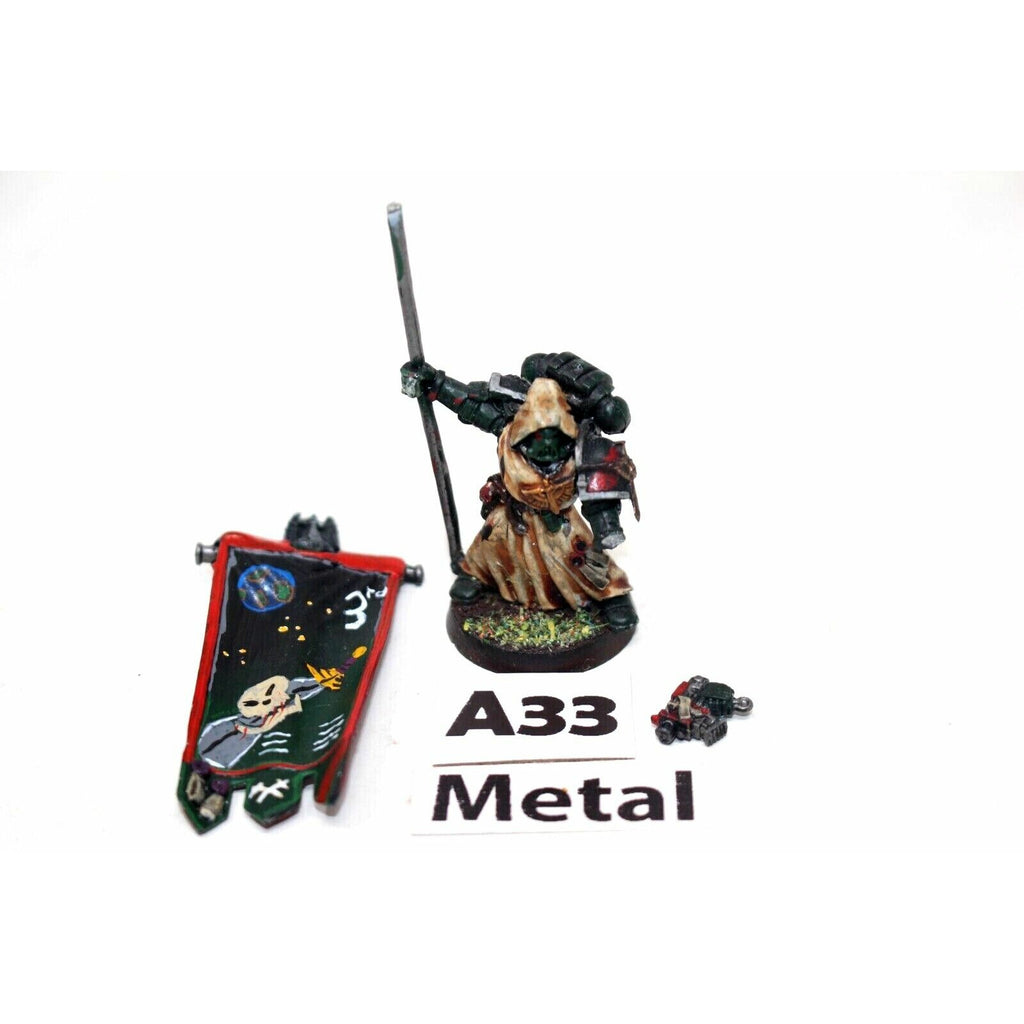 Warhammer Space Marines Dark Angels Banner Bearer Metal - A33 - Tistaminis