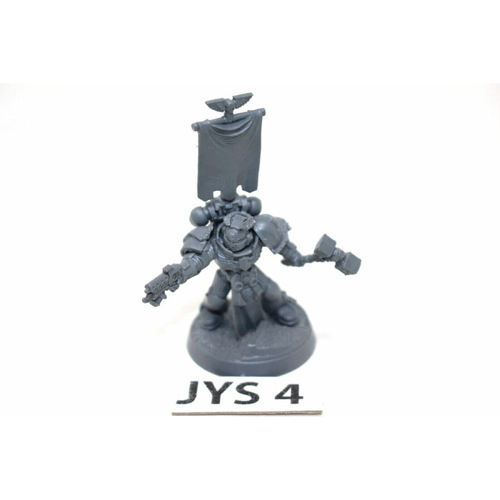 Warhammer Space Marines Captain - JYS4 - Tistaminis