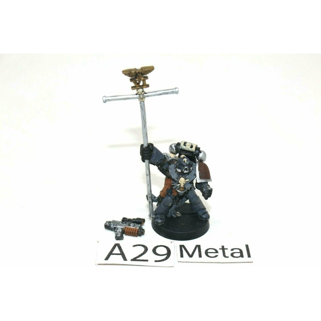 Warhammer Space Marines Space Wolves Standard Bearer Metal - A29 - TISTA MINIS