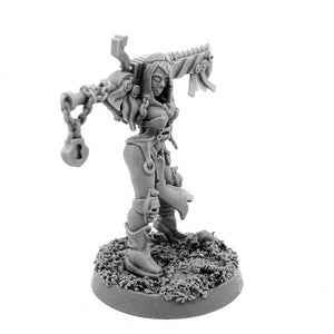 Wargames Exclusive SISTER REPENTIUM WITH BIG CHAINSAW-SWORD New - TISTA MINIS