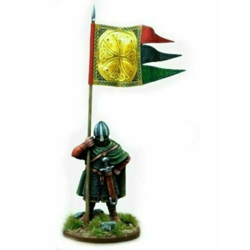 SAGA: Anglo Danish War Banner & Bearer New - TISTA MINIS