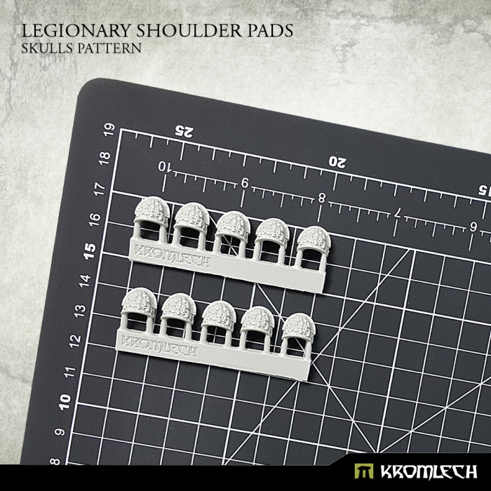 Kromlech Legionary Shoulder Pads: Skulls Pattern (10) New - TISTA MINIS