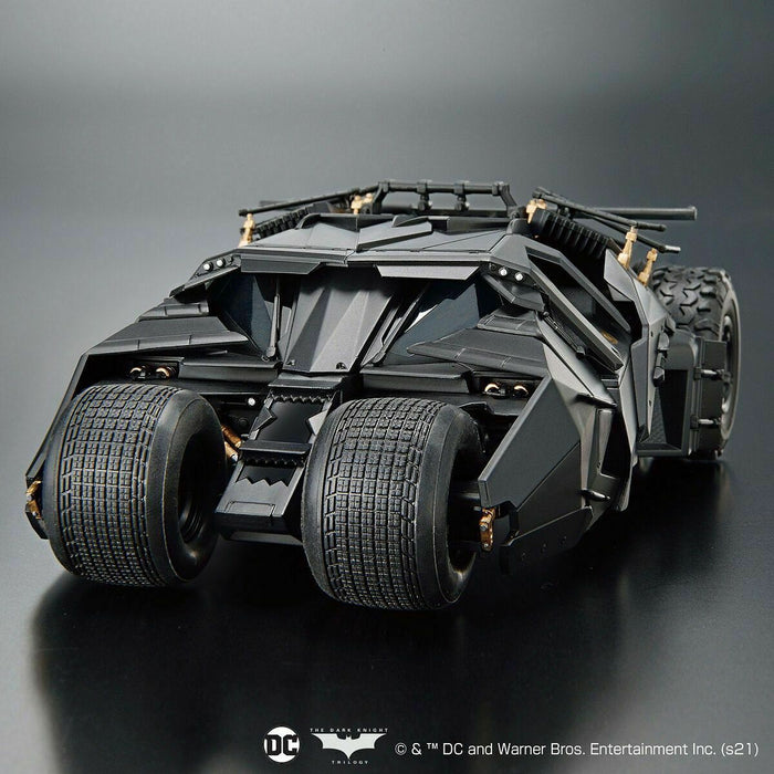 1/35 SCALE MODEL KIT BATMOBILE (BATMAN BEGINS Ver.) New - Tistaminis