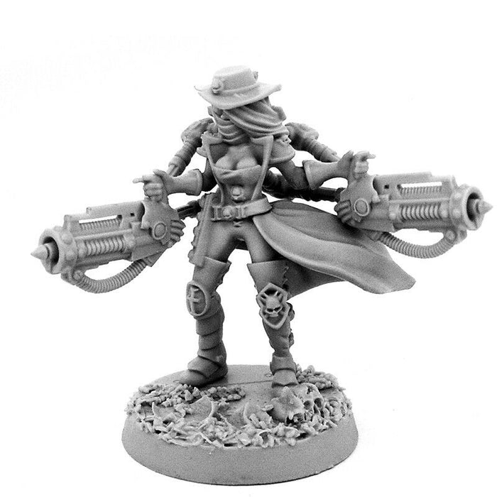 Wargames Exclusive HERESY HUNTER FEMALE INQUISITOR WITH SERVO HEAVY BEAMERS New - TISTA MINIS