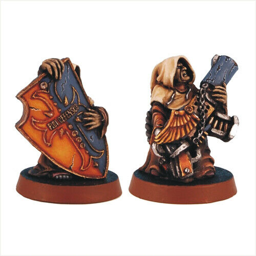 Scibor Miniatures Servants - Armour-bearers (2) New - TISTA MINIS