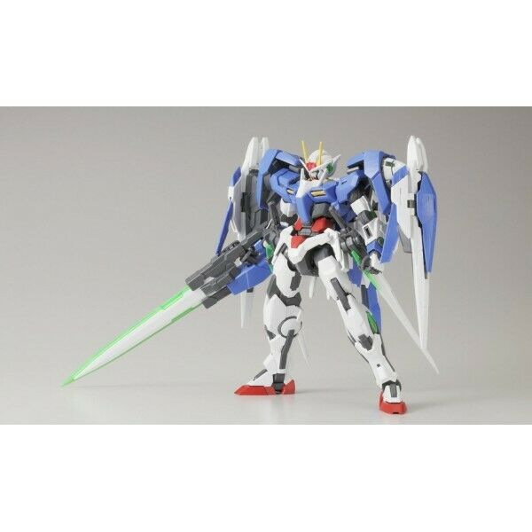 Bandai Gundam MG 1/100 00 Raiser New - Tistaminis