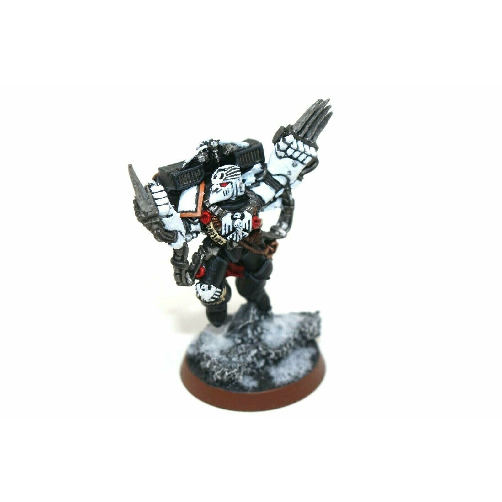 Kayvaan Shrike Primaris Raven Guard Painted Miniature for Sale, Custom  Painted Warhammer 40k and Age of Sigmar Models Available 