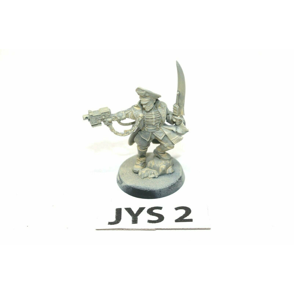 Warhammer Imperial Guard Commissar With Bolt Pistol JYS2 - Tistaminis