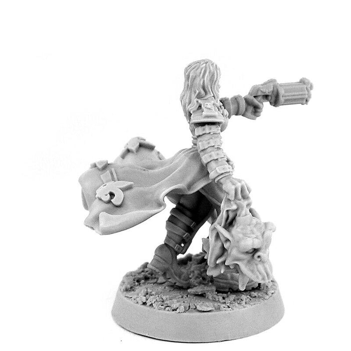 Wargames Exclusive HERESY HUNTER FEMALE INQUISITOR XENO TRAPPER New - TISTA MINIS