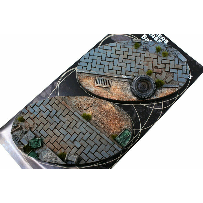 Gamers Grass Urban Warfare Bases Oval 90mm (x2) - TISTA MINIS