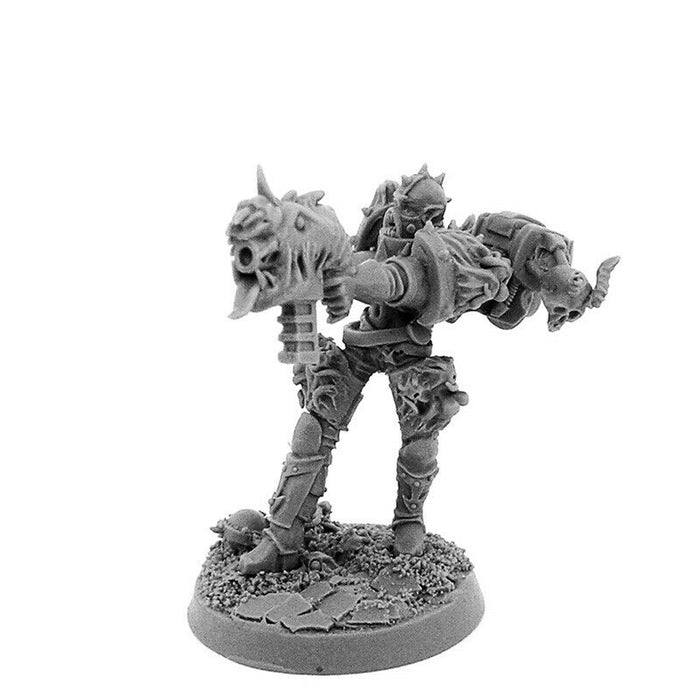 Wargames Exclusive - CHAOS RENEGADE SISTER WITH DAEMON GUN New - TISTA MINIS