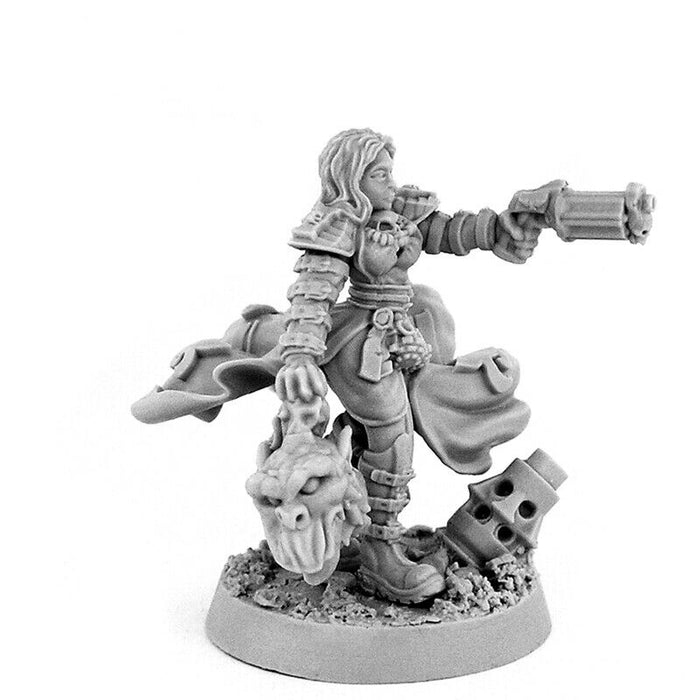 Wargames Exclusive HERESY HUNTER FEMALE INQUISITOR XENO TRAPPER New - TISTA MINIS