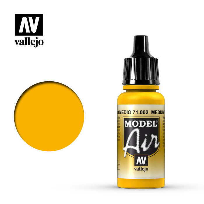 Vallejo Model Air Paint Medium Yellow (71.002) - Tistaminis