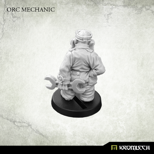 Kromlech Orc Mechanic New - TISTA MINIS