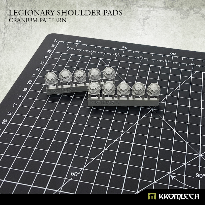 Kromlech Legionary Shoulder Pads: Cranium Pattern (10) New - TISTA MINIS