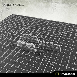 Kromlech	Alien Skulls (14) New - Tistaminis